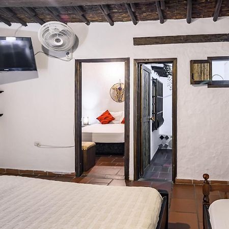Giron Chill Out Hotel Boutique Eksteriør billede